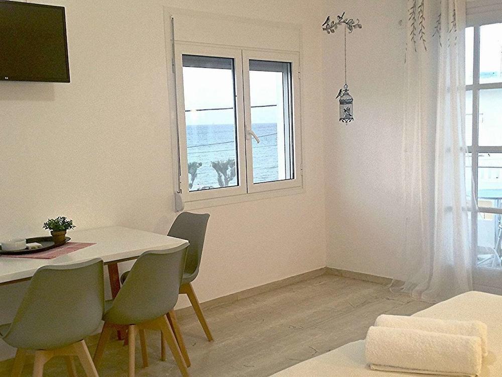 Crown Apartments 칼리베스 외부 사진