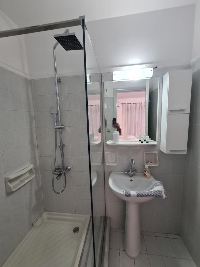 Crown Apartments 칼리베스 외부 사진