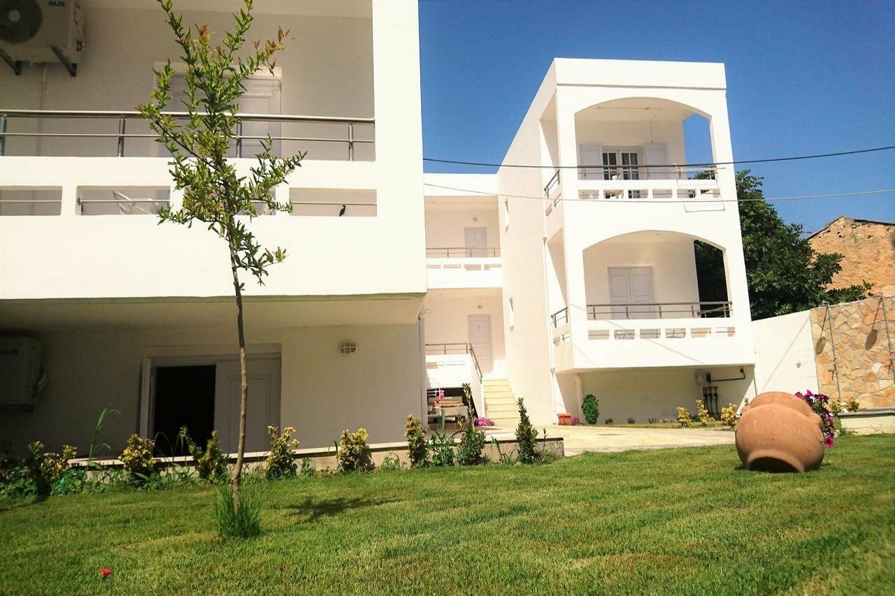 Crown Apartments 칼리베스 외부 사진